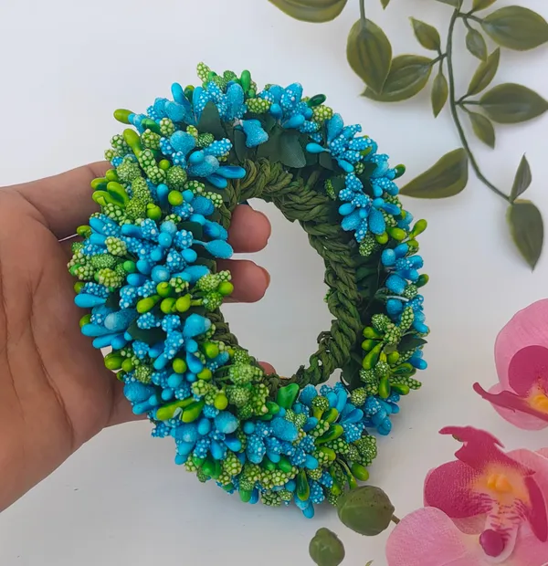 Blue_&_Green_Artificial_Flora_Pollens_Gajra