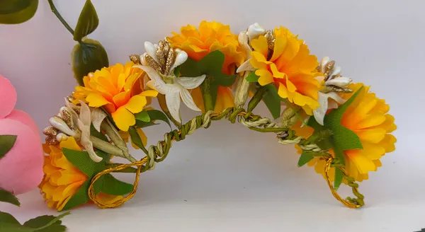 Yellow_Artificial_Flower_Hair_Gajra_|_For_Women_Hair_Styling