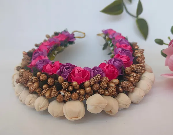 Purple_&_Pink_Artificial_Flower_Hair_Gajra