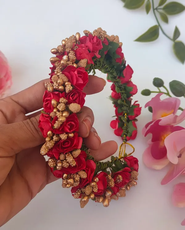 Red_Rose_Artificial_Flower_Hair_Gajra