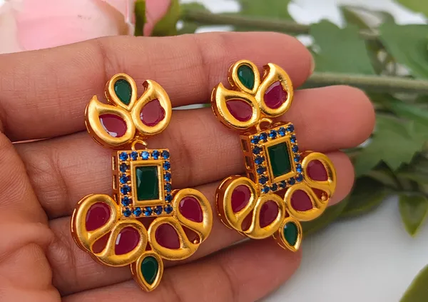 Multicolor_Danglers_Earrings_For_Women