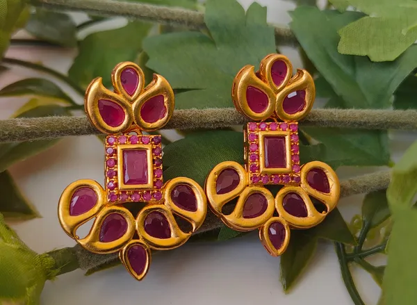 Pink_Danglers_Earrings_For_Women