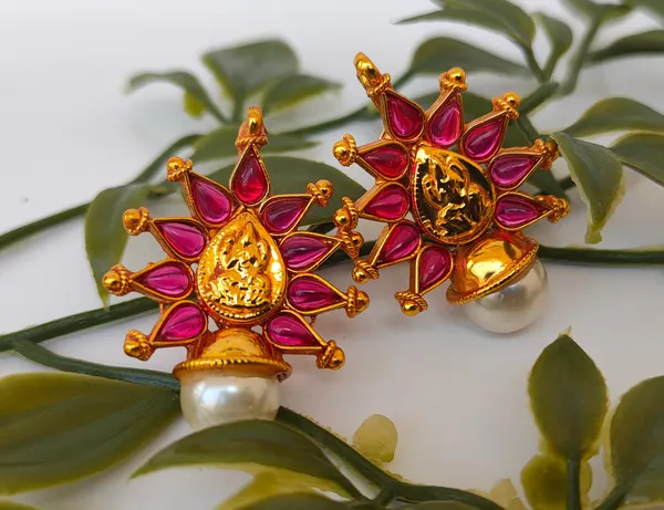 Pink_Kemp_Temple_Studs_For_Women