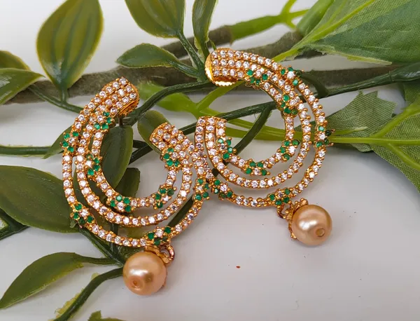 Green_Designer_Earrings_With_Intricate_Handwork