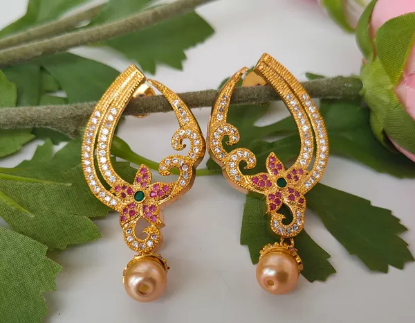 Multicolor_Cz_Earrings_With_Sparkling_Finish