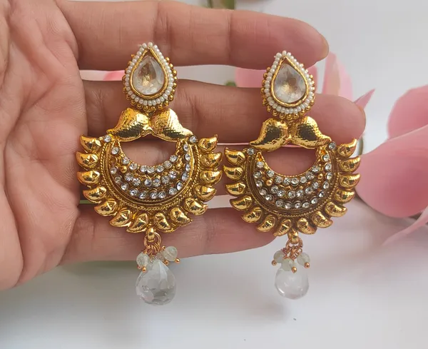 White_Classic_Stone_Earrings_For_Elegant_Looks