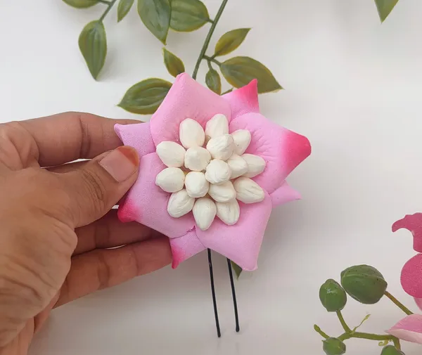 Baby_Pink_Rose_Petals_Brooch_Pin
