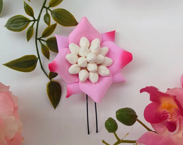 Baby_Pink_Rose_Petals_Brooch_Pin