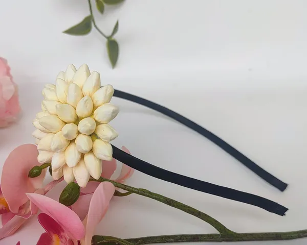 White_Artificial_Jasmine_Hair_Clip