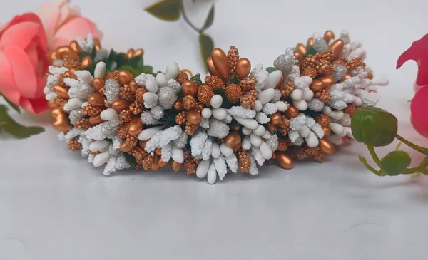 White_&_Gold_Bridal_Artificial_Flower_Hair_Gajra