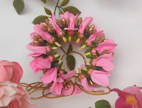 Baby_Pink_Orchids_Hair_Gajra_|_For_Women_Hair_Styling
