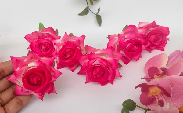 Pink_&_White_Shade_Rose_Brooches_(Set_Of_6)