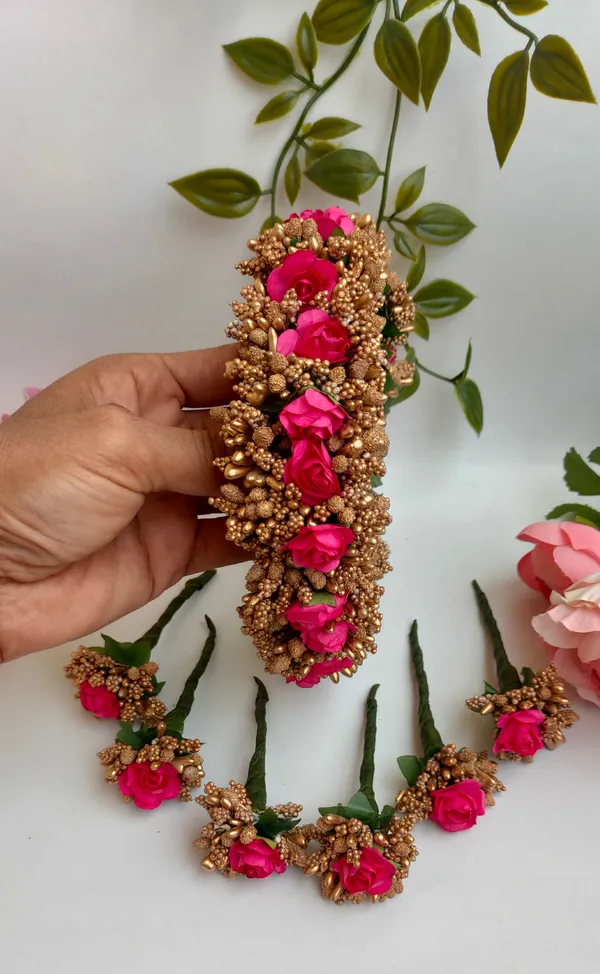 Pink_Artificial_Flower_Hair_Gajra_For_Women