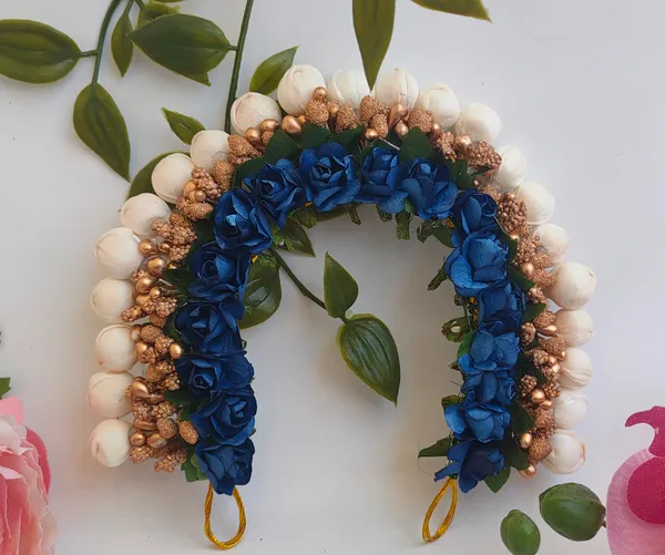 Blue_Artificial_Flower_Hair_Gajra_For_Women