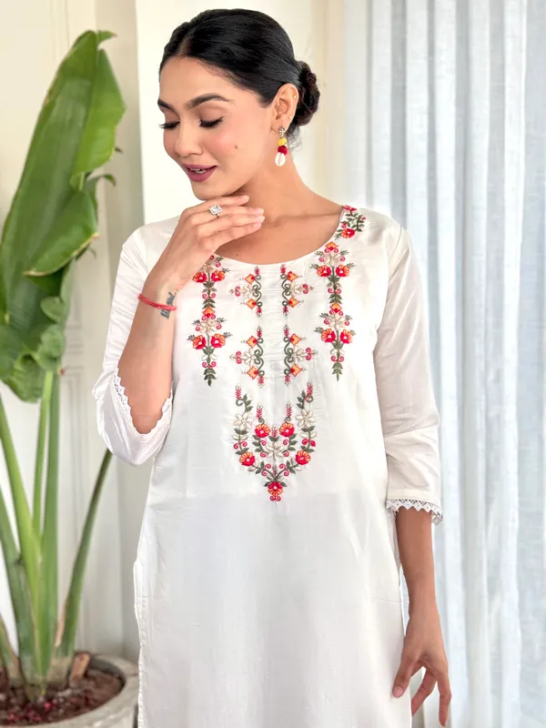 White_Chanderi_Viscose_Embroidered_A-Line_Kurta_With_Dupatta_And_Pant_Set_For_Women