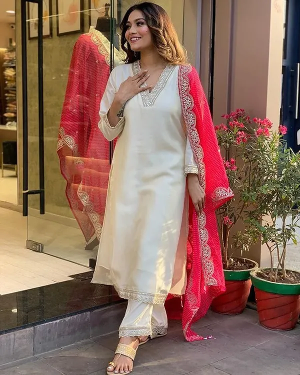 White_Chanderi_Viscose_Embroidered_A-Line_Kurta_With_Dupatta_And_Pant_Set_For_Women