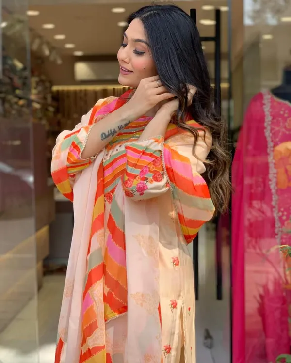 Orange_Printed_Straight_Kurta_Suit_Set_For_Women
