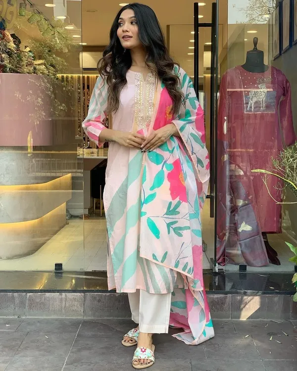 Cream_Chanderi_Viscose_Embroidered_A-Line_Kurta_With_Dupatta_And_Pant_Set_For_Women