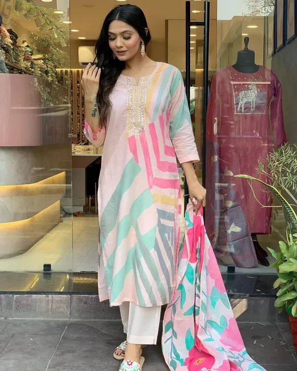 Cream_Chanderi_Viscose_Embroidered_A-Line_Kurta_With_Dupatta_And_Pant_Set_For_Women