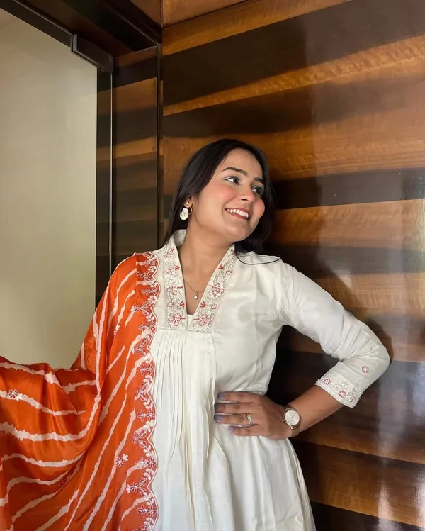 White_Chanderi_Viscose_Embroidered_A-Line_Kurta_With_Dupatta_And_Pant_Set_For_Women