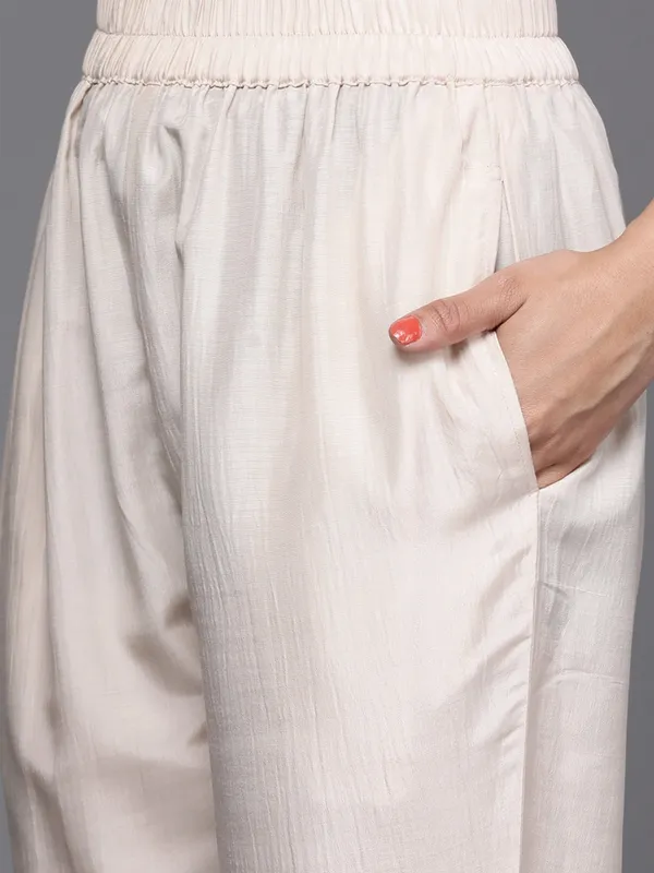Cream_Chanderi_Viscose_Embroidered_A-Line_Kurta_With_Dupatta_And_Pant_Set_For_Women