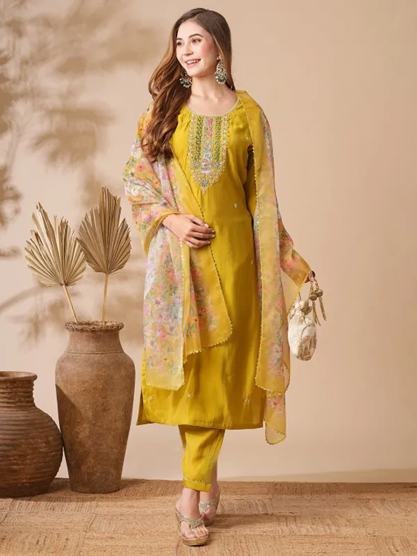 Yellow_Chanderi_Viscose_Embroidered_A-Line_Kurta_With_Dupatta_And_Pant_Set_For_Women