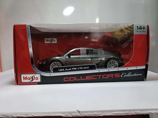 Dark_Grey_Metal_Maisto_124_Audi_R8_V10_Plus_Diecast_Toy_Cars