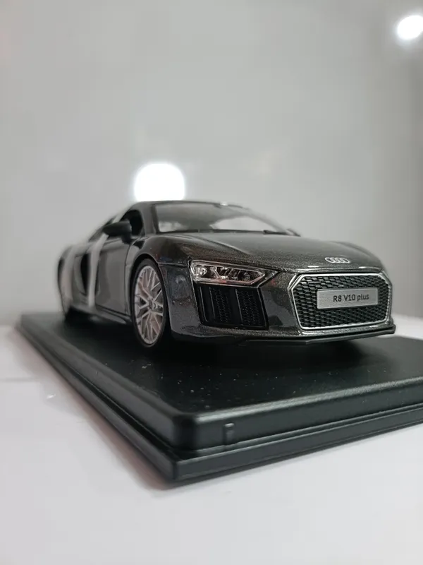 Dark_Grey_Metal_Maisto_124_Audi_R8_V10_Plus_Diecast_Toy_Cars