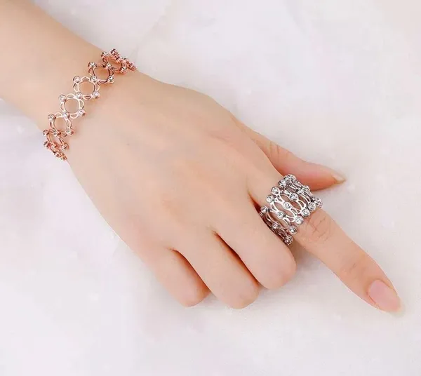 Rose_Gold_Bracelet_for_Women_|_925_Magic_Ring_Cum_Supple_Bracelet