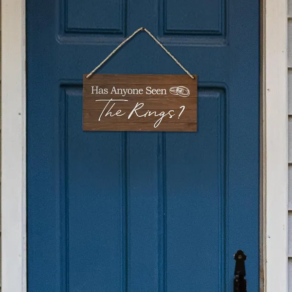 Brown_Ring_Bearer_Sign,Ring_Sign,Ring_Bearer_Wedding_Has_Anyone_Seen_The_Rings_Plaque_Sign_Wall_Hanging,Rustic_Wedding_Decor,Here_Comes_The_Bride_Sign_|_For_Wedding_12_X_6_Inches