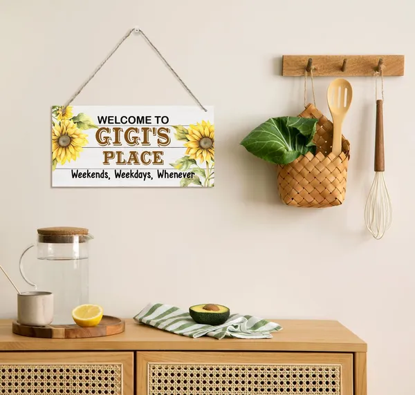 White_Rustic_Welcome_To_Gigi'S_Place_Decor_Sign,_Welcome_Decor_Sign,_Sunflower_Sign,_Hanging_Decorative_Wood_Plaque,_Printed_Wood_Art_Wall_Decor,_Porch_Decor_Sign,_Gigi'S_Gift,_Gift_|_For_Grandma_12X6In