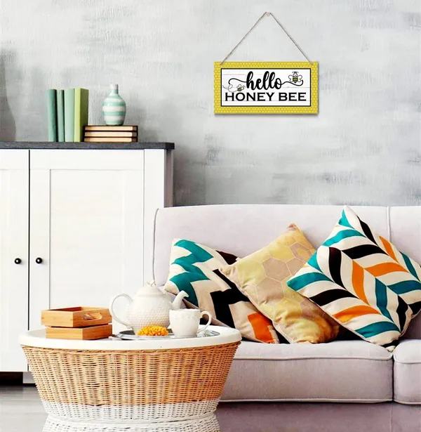 White_Hello_Honey_Bee_Decor_Sign,_Hanging_Wood_Sign_Home_Decorative,_Printed_Wood_Wall_Art_Sign,_Bumblebee_Walldecor,_Rustic_Wood_Wall_Decoration,_Home_Decor,_Front_Door_Decor_|_For_Farmhouse_Porch_12*6Inch