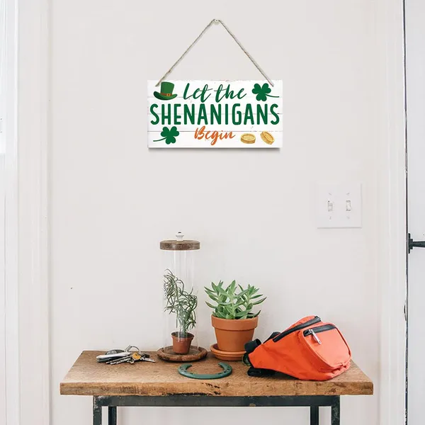 White_St._Patrick'S_Day_Wood_Sign,_Hanging_Wood_Sign_Home_Decorative,_Rustic_St_Patrick'S_Day_Decor,_St_Patrick'S_Day_Welcome_Door_Sign,_Printed_Wood_Wall_Art_Sign,_Home_Decor_|_For_St_Patrick'S_Day