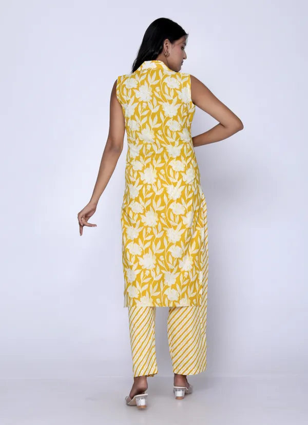 Yellow_Sleeveless_Cotton_Regular_Fit_Solid_Kurti_And_Pant_For_Women