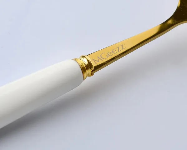 Set_Of_6_Abstract_White_Stainless_Steel_Golden_Small_Spoon