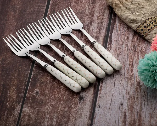 Set_Of_12_Quatrefoil_Stainless_Steel_Big_Fork