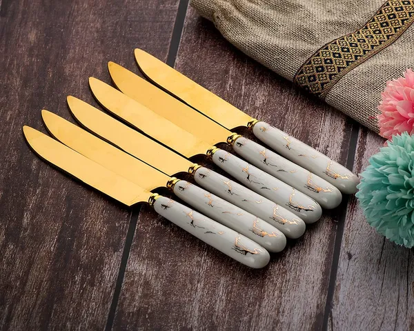 Set_Of_12_Abstract_White_Stainless_Steel_Golden_Big_Knife