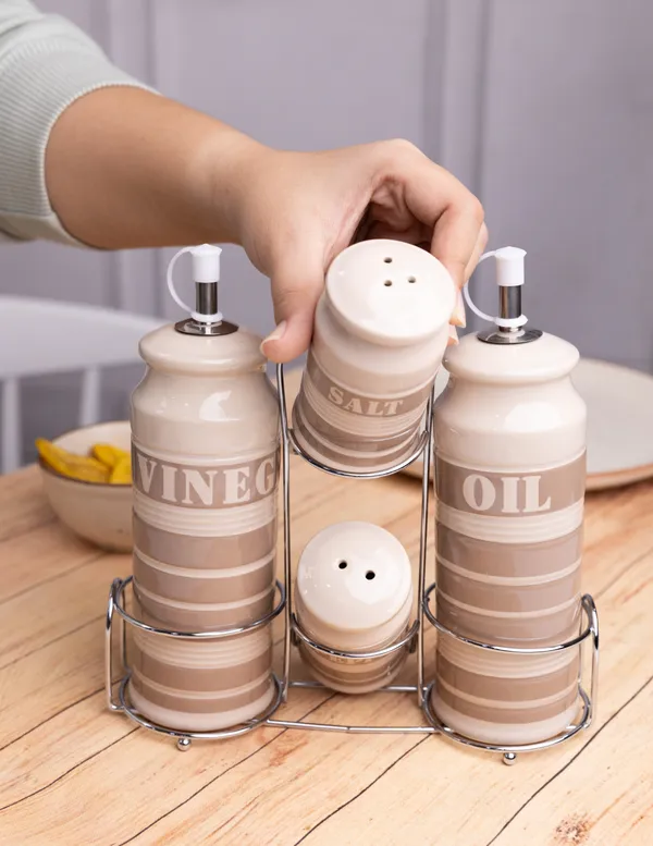 Beige_Touch_Dispenser_&_Shaker_Set