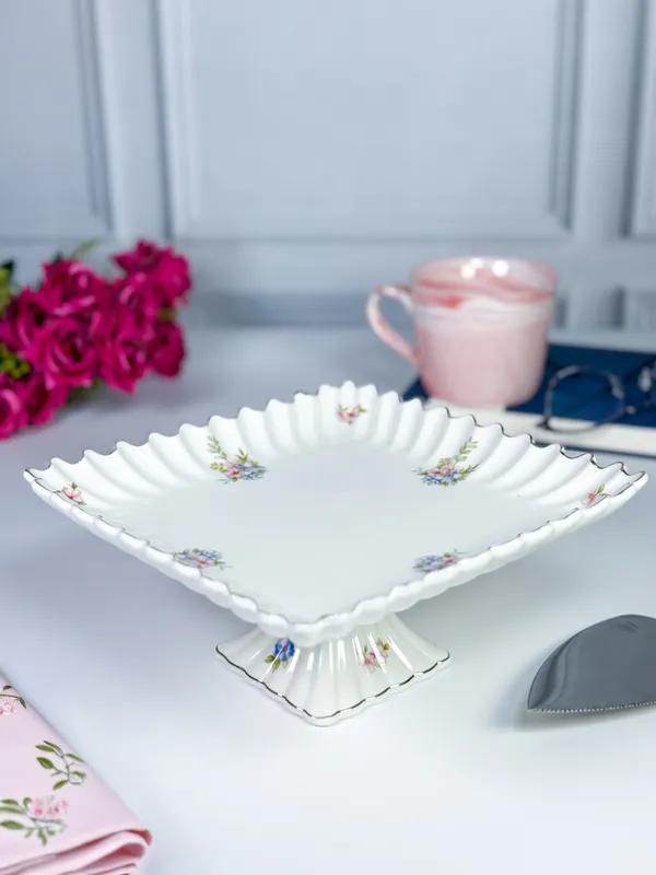 Ceramic_Cake_Stand_Square_Medium