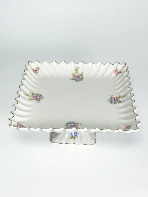 Ceramic_Cake_Stand_Square_Medium