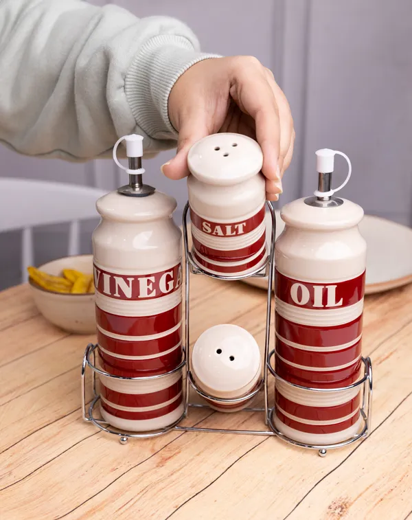 Red_Touch_Dispenser_&_Shaker_Set