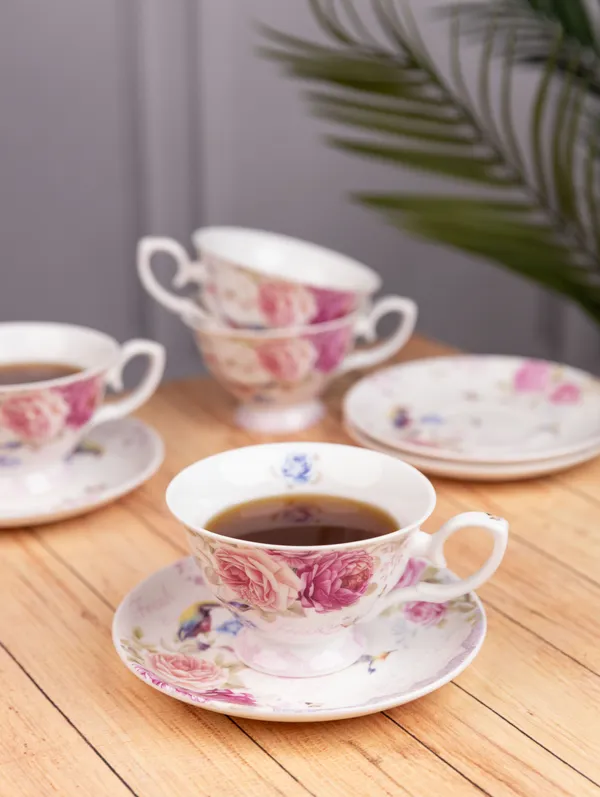 Vintage_Roses_Cup_and_Saucer_(set_of_6)