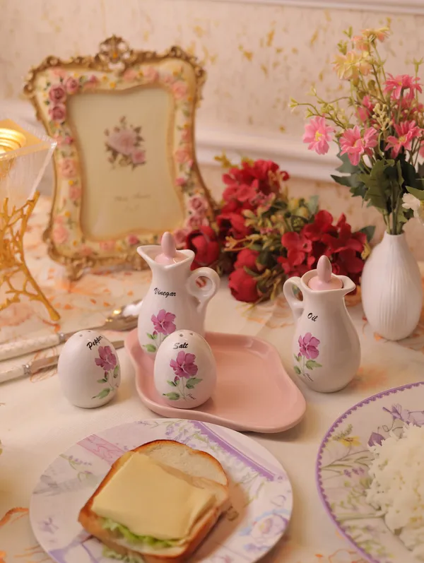 Pink_Oil_and_Vinegar_Dispenser_with_Shakers_Duo