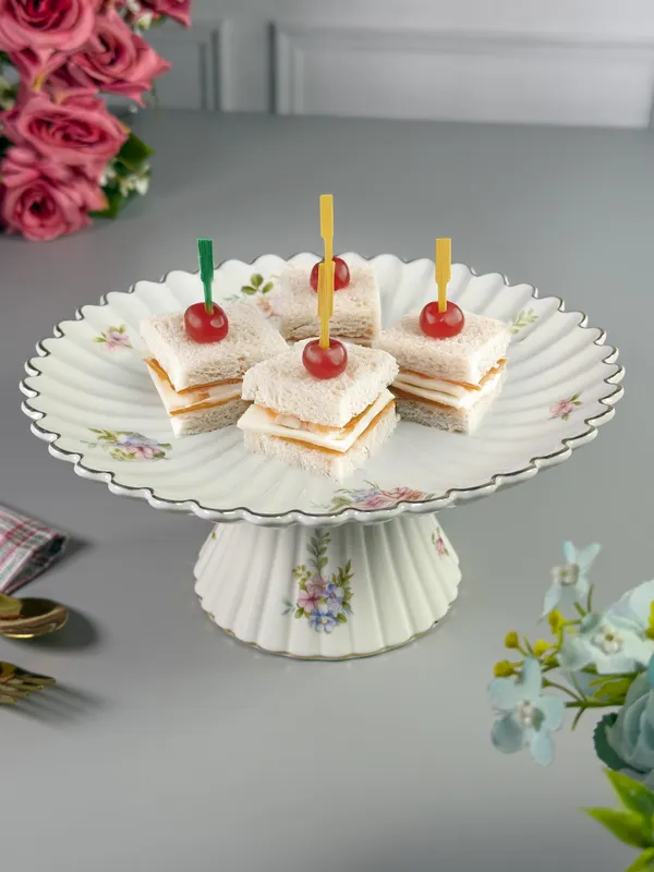 Ceramic_Cake_Stand_Round_Medium