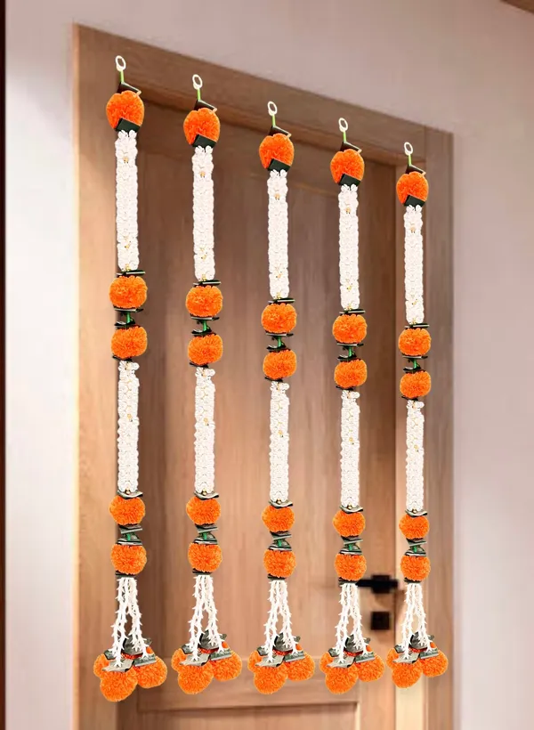 Orange_&_White_Artificial_Marigold_Garland_Pack_Of_5