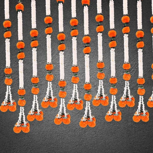 Orange_&_White_Artificial_Marigold_Garland_Pack_Of_5