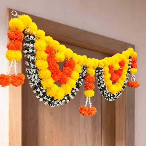 Yellow_&_Mango_Decorative_Artificial_Marigold_Bandanwar
