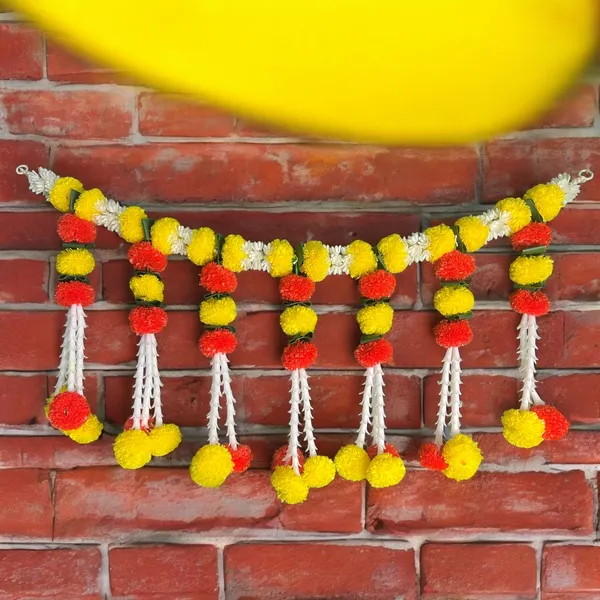 Red_&_Yellow_Decorative_Handcrafted_Bandanwar