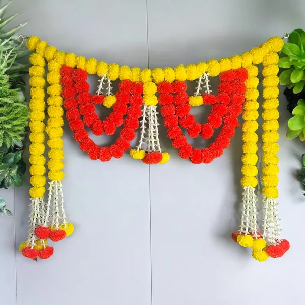 Yellow_&_Red_Decorative_Handcrafted_Bandanwar