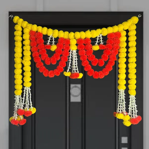 Yellow_&_Red_Decorative_Handcrafted_Bandanwar